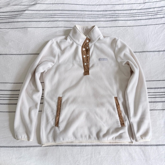 Columbia Tops - Columbia fleece pullover